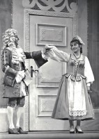 /album/fotogalerie/vogelhandler-mit-gundula-spilutini-jpg/